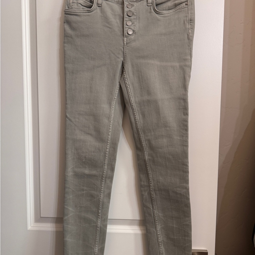 Free People Gray Raw Hem Skinny Jeans – Size 27, Button Front